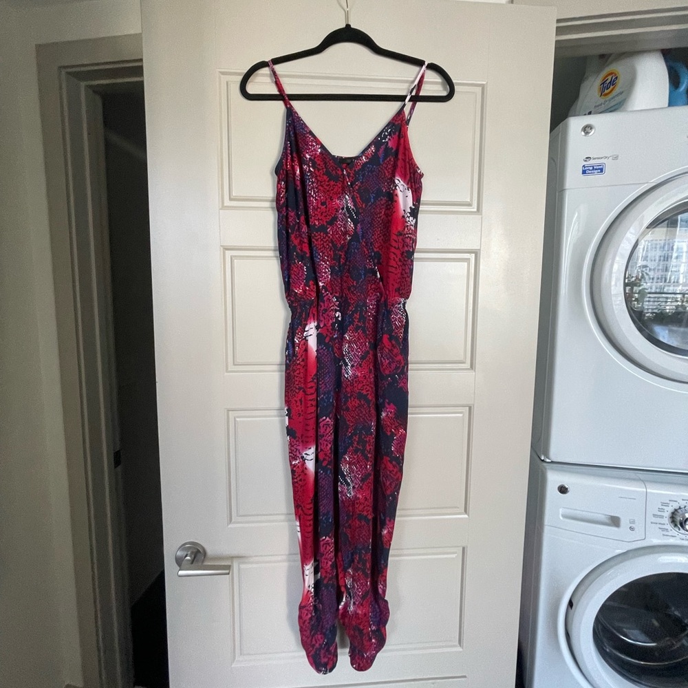 AQUA Bloomingdale’s Excl. Multi-Colored Scale-Print Sleeveless Jumpsuit - Sz S